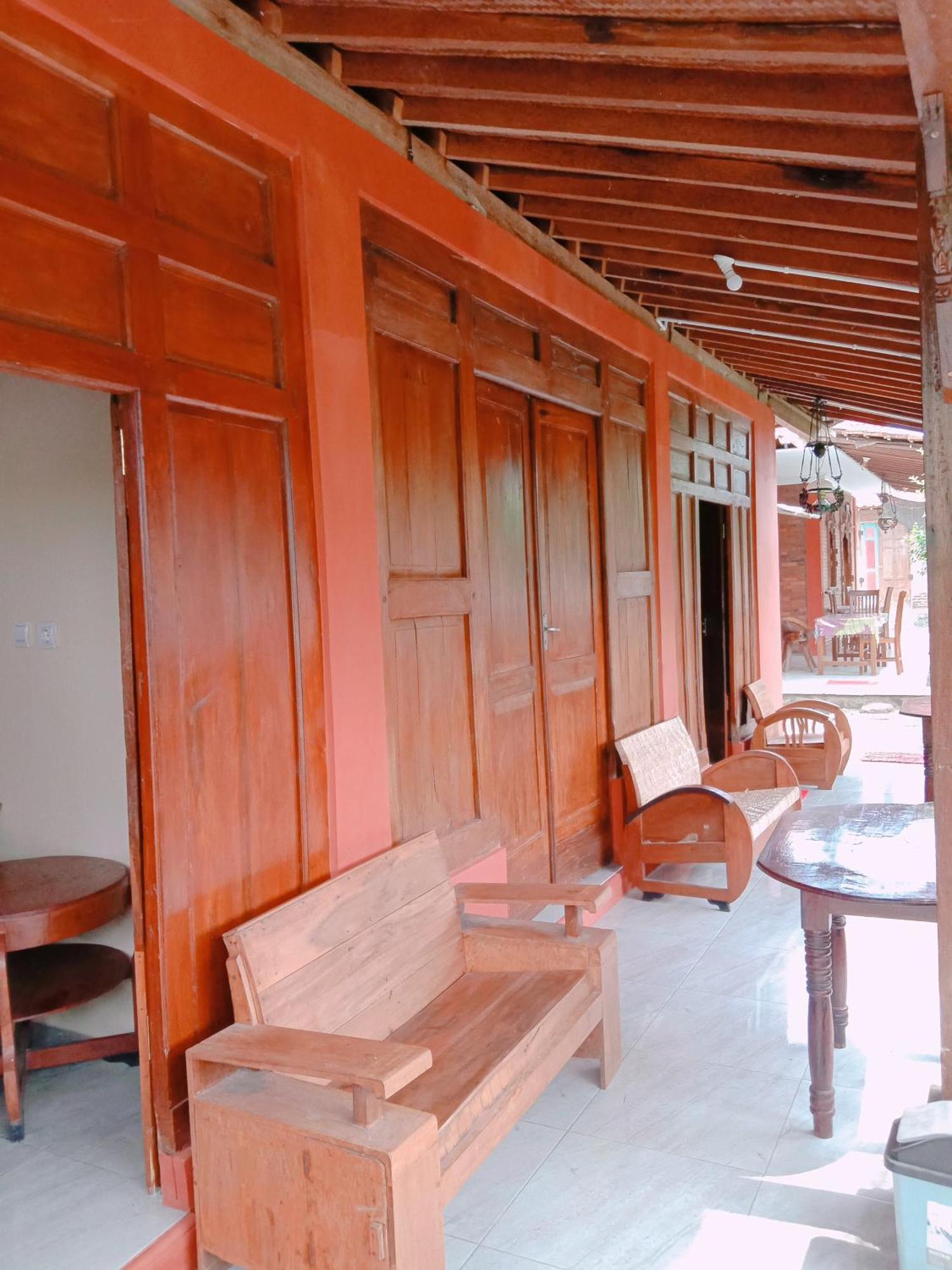 Penginapan Rumah Ukhi